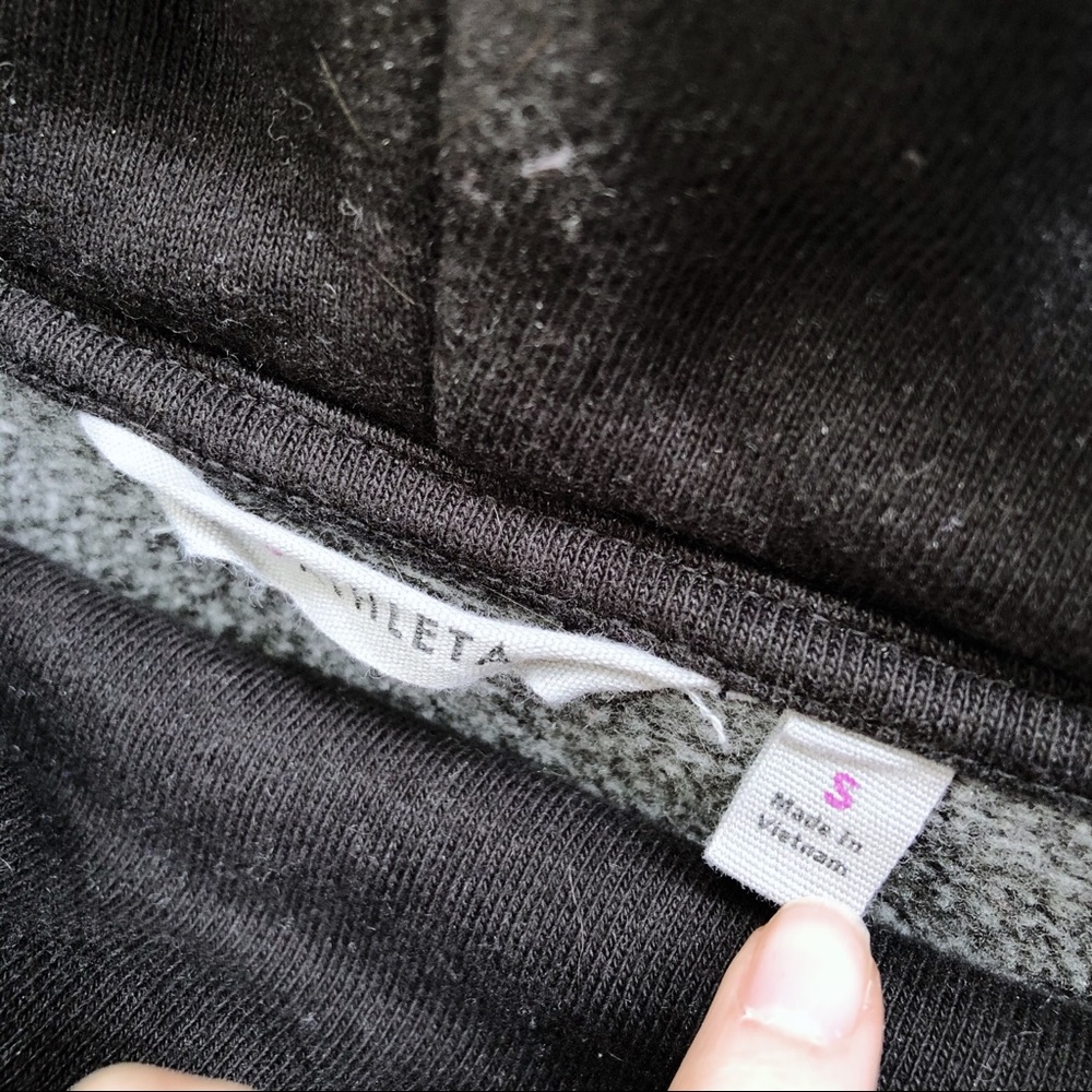 Athleta Pullover - image 3